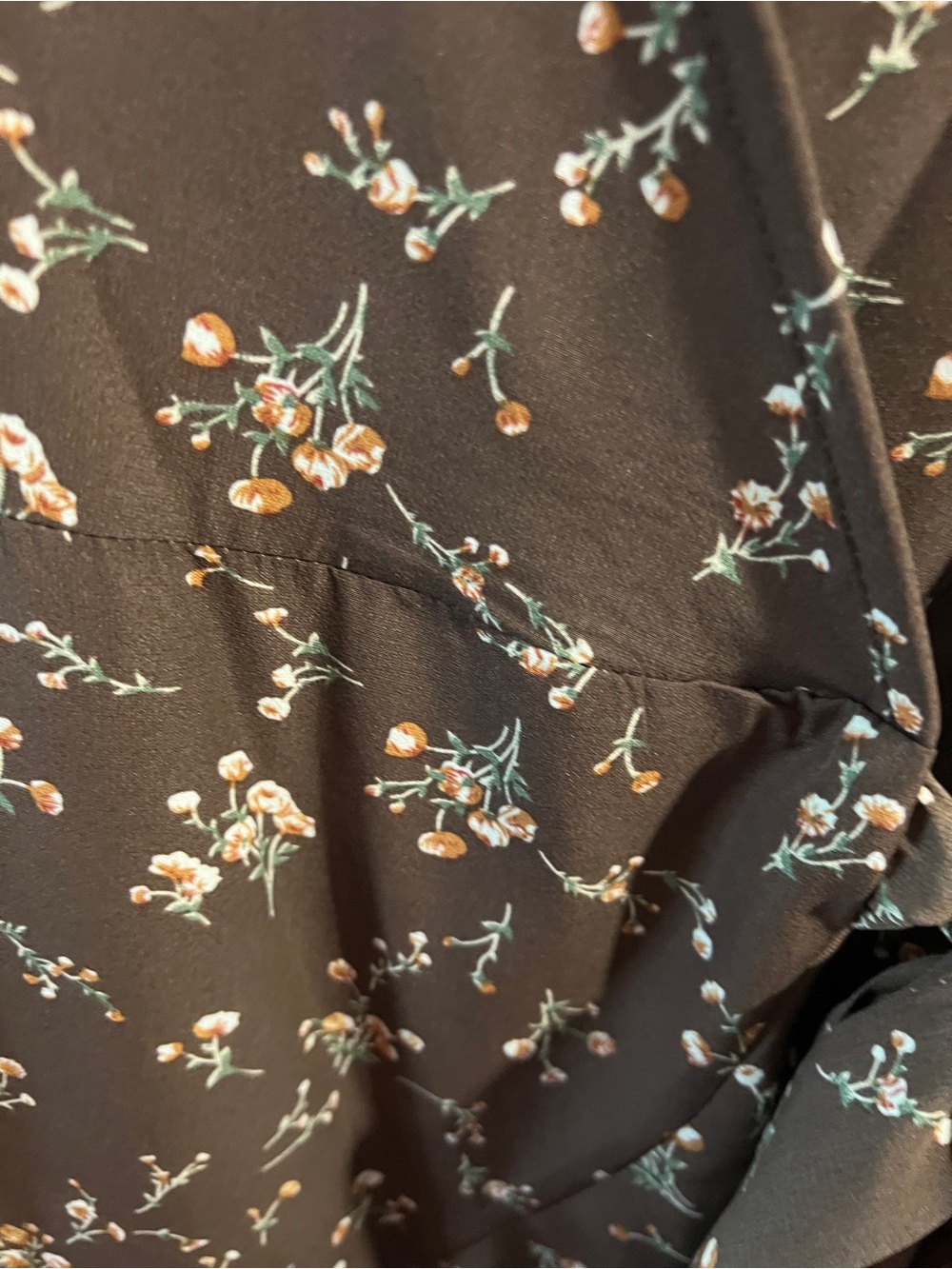SHEIN Curve Brown Floral V-Neck Maxi - Picture 5 of 8